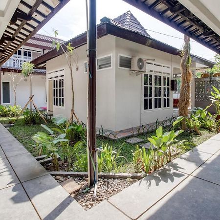 Hotel RedDoorz near Malioboro Tugu Station Jogja 2 Jogyakarta Zewnętrze zdjęcie
