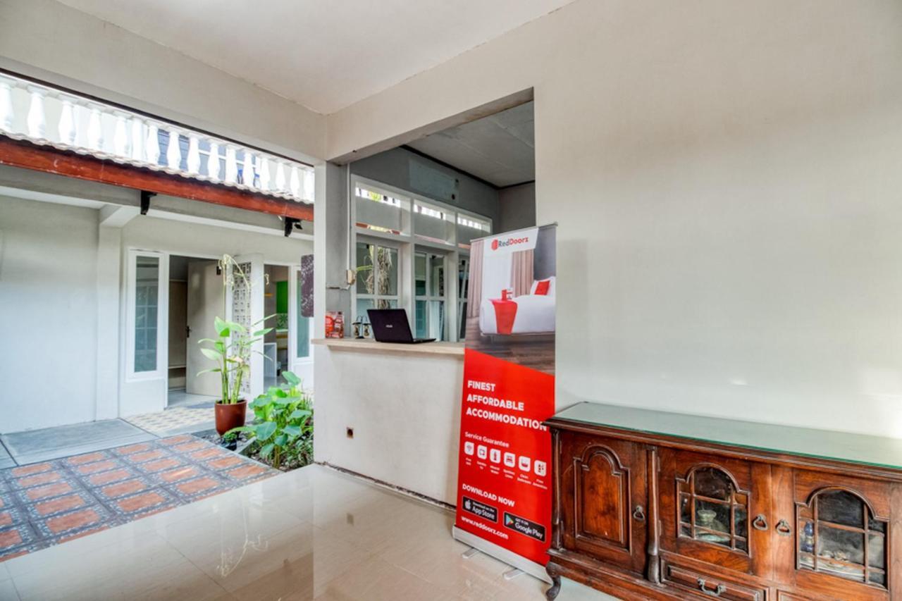 Hotel RedDoorz near Malioboro Tugu Station Jogja 2 Jogyakarta Zewnętrze zdjęcie
